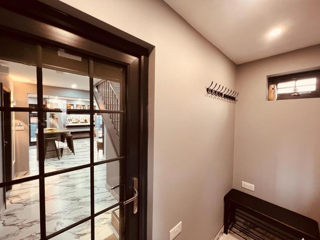Urban Escape *4 Bedroom House* With Free Parking Бірмінгем Екстер'єр фото