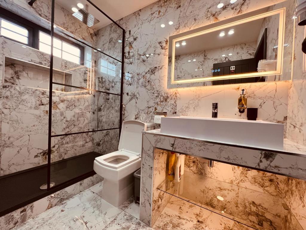 Urban Escape *4 Bedroom House* With Free Parking Бірмінгем Екстер'єр фото