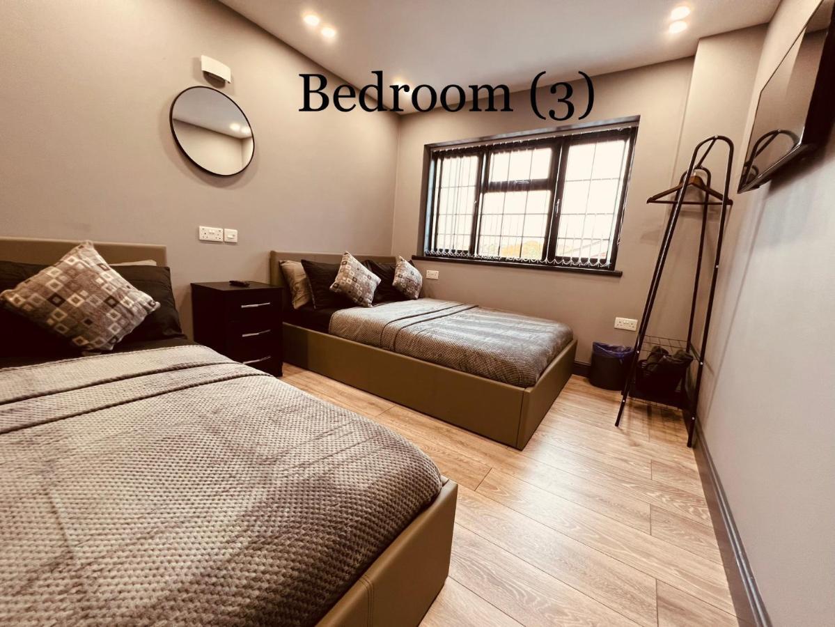 Urban Escape *4 Bedroom House* With Free Parking Бірмінгем Екстер'єр фото